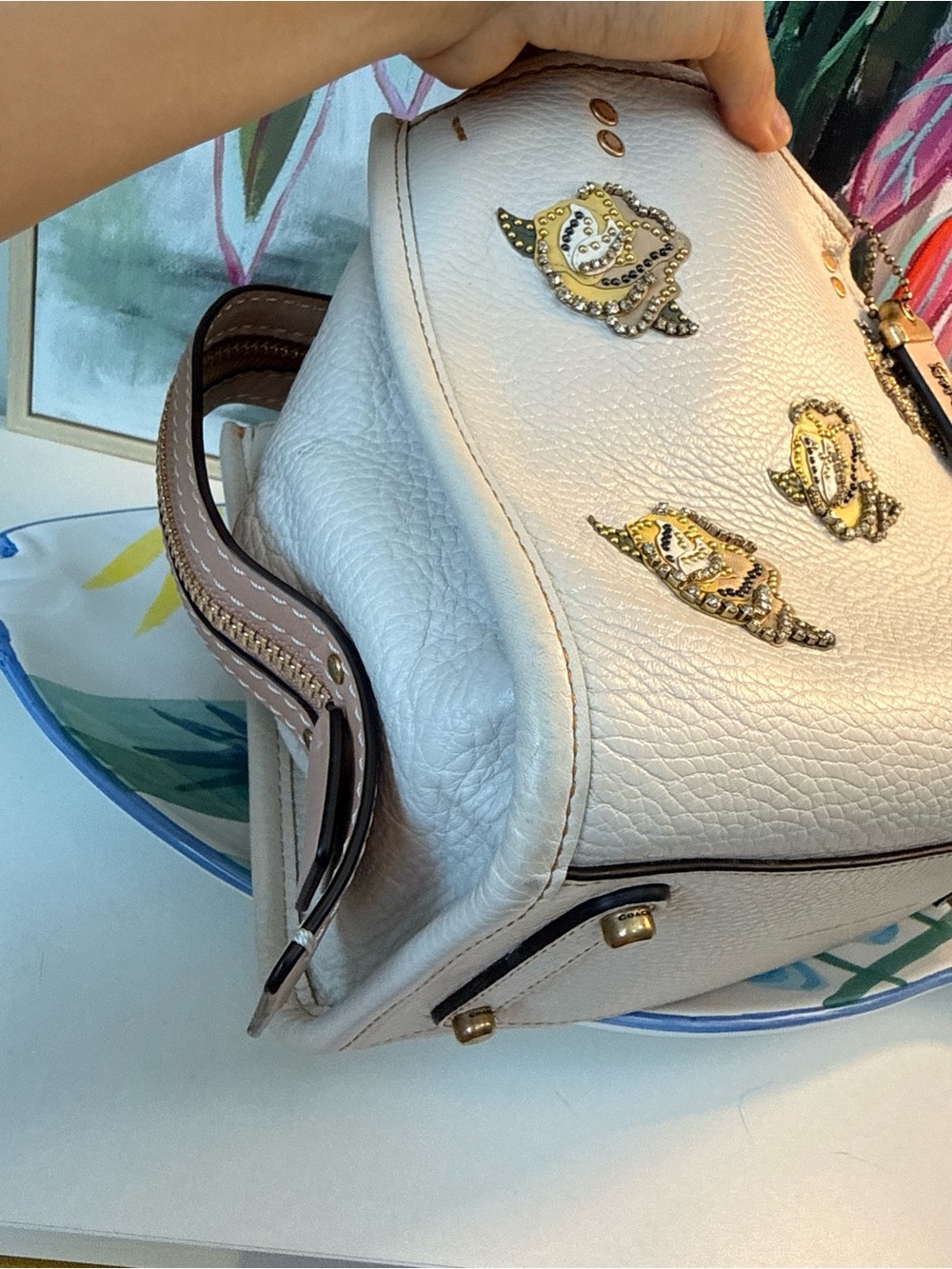 Preowned Authentic Coach 1941 Rogue 25 with floral appliqué chalk - Picture 10 of 16